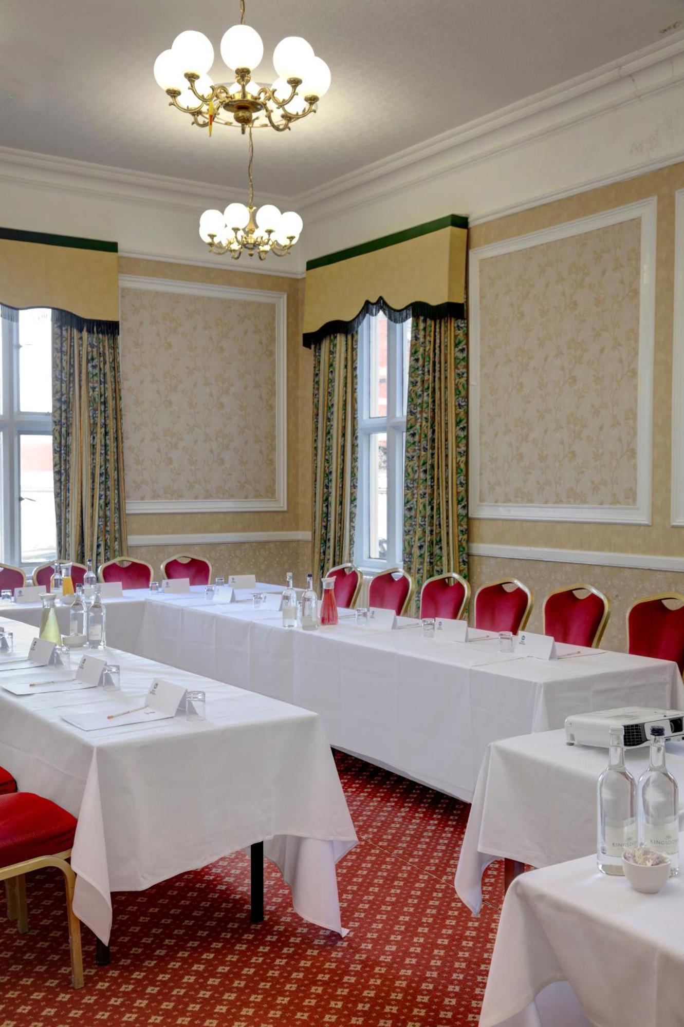Crewe Arms Hotel Esterno foto